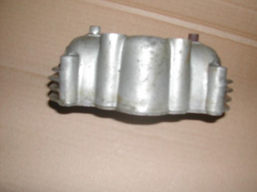 TRIUMPH PRE UNIT 9 STUD ? ROCKER BOX - Picture 5 of 5