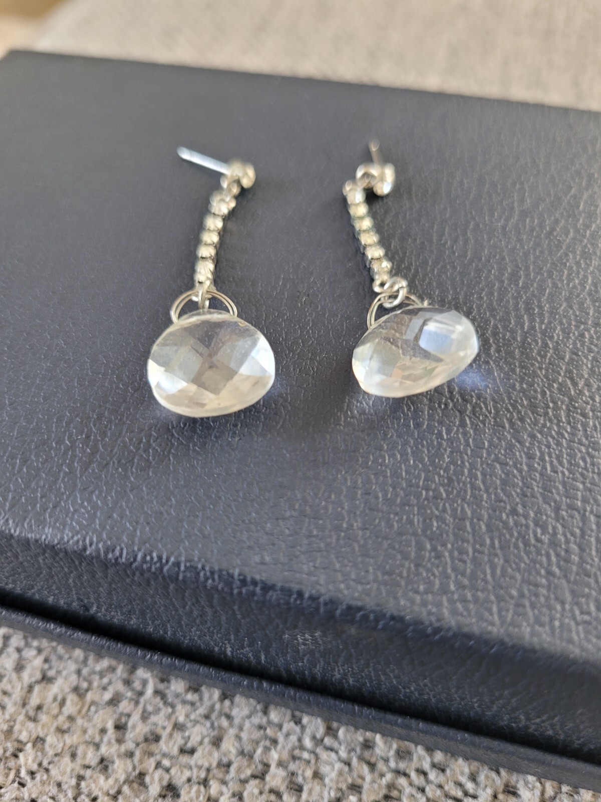 BEAUTIFUL Rhinestone Dangle Drop Crystal Earrings - image 3