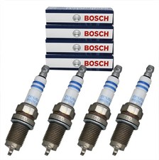 4 candele di accensione originali Bosch 0242240675 doppio iridio adatte a Honda Civic MK8