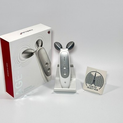 MEDICUBE AGE-R Derma EMS Shot Facial Device Silver White Skin Care Tool