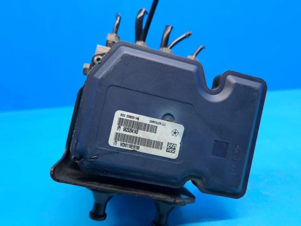 Conjunto de bomba de freno antibloqueo ABS 16-17 DODGE DURANGO GRAND CHEROKEE 68252641AD Foto 2 de 4