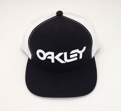 Oakley Two-Tone Black and White Embroidered Logo Snapback Adjustable Hat