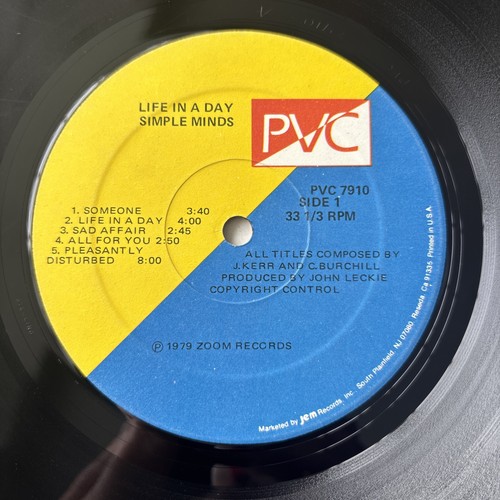 Simple Minds Life In A Day US 1st Press 1979 Vinyl LP EX-/VG PVC 7910 - Picture 4 of 11