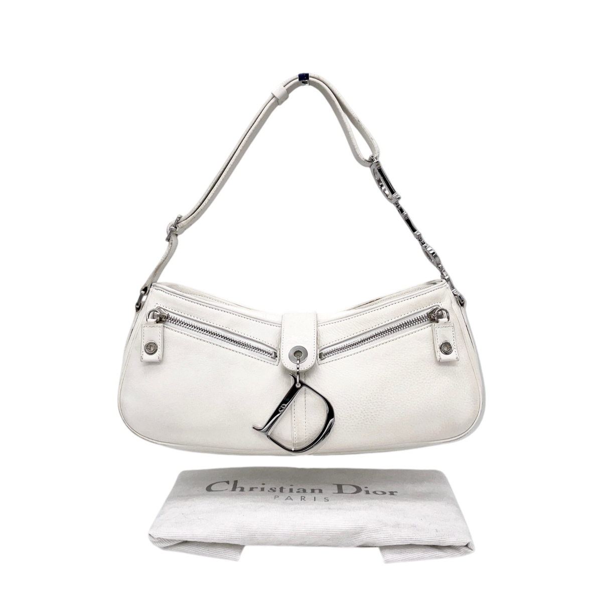 RAREAuth CHRISTIAN DIOR 2005 Leather Street Chic D Logo Dior Chain