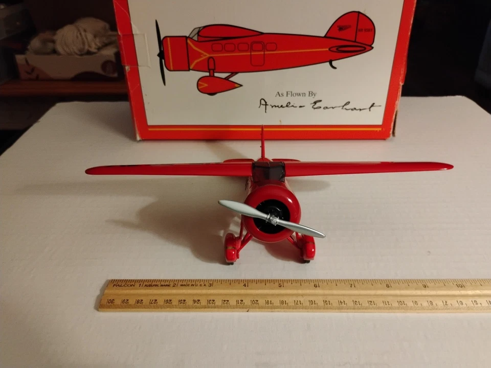 Eastwood Automobilia Lockheed Vega Amelia Earhart NR 956Y Die-Cast Coin Bank - Image 4 of 4
