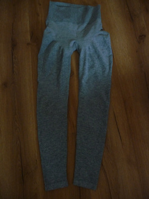 Lady Fitted Smilodox Leggings grün/melliert Gr.L (Po hebend)
