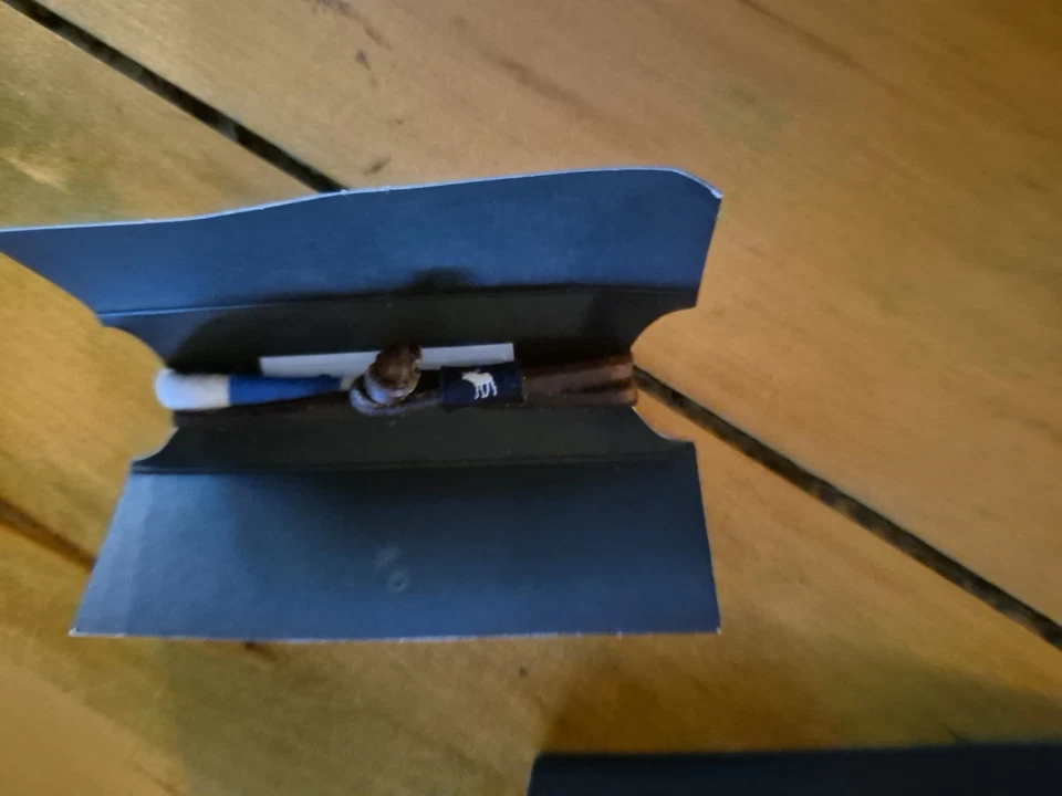 Abercrombie And Fitch儿童蓝色手链 — 第 4/4 张图片