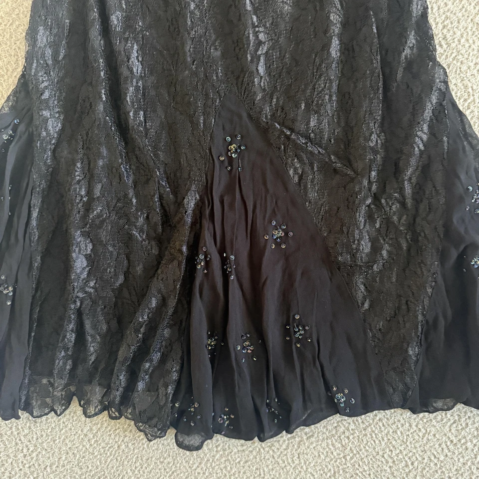 Y2K Lola P 裙小号黑色蕾丝串珠花边面板奇思戈斯仙女巫婆 — 第 2/4 张图片