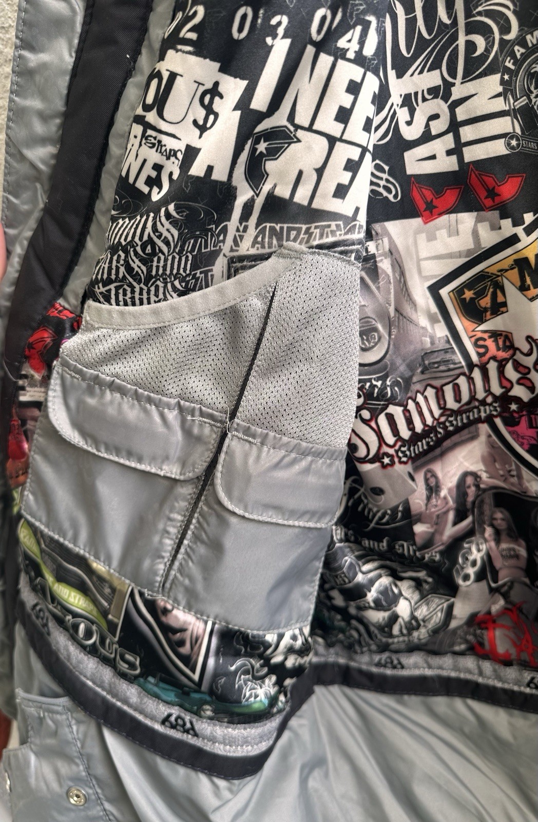 RARE Famous Stars And Straps 686 Snowboard Jacket Small Travis Barker Blink 182 image 10