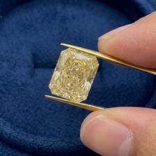 4 Ct Fancy Yellow Color VVS1 Moissanite Lab G...