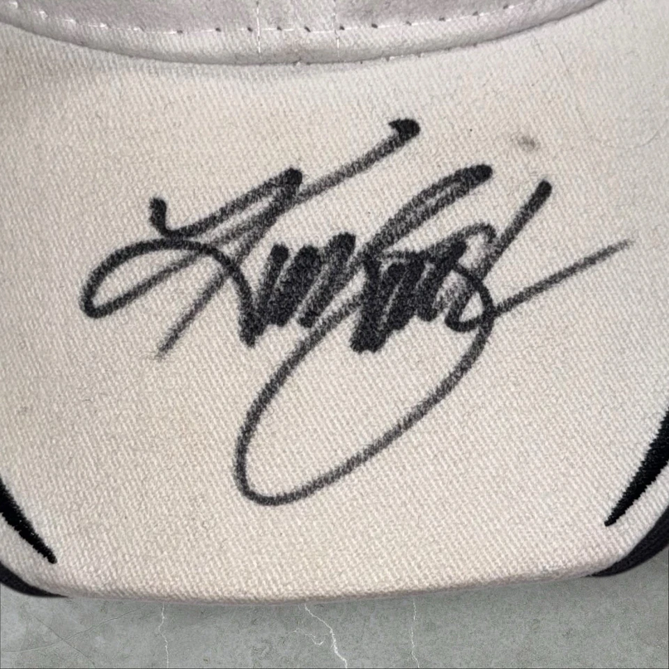 Gorra NASCAR Kurt Busch 2004 NEXTEL CUP SERIES CHAMPION VINTAGE NUEVA SIN ETIQUETAS autografiada Foto 2 de 3