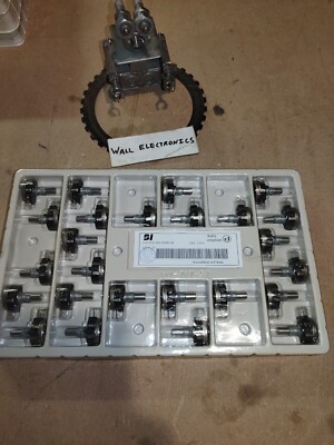 10k Potentiometer / Variable Resistor P232-SFC20BR10K =LOT OF 5=