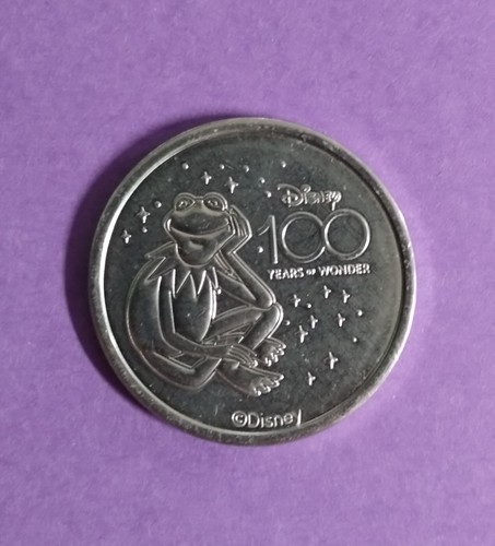 Walt Disney World - 100 Years of Wonder Silver Metal Medallion Coins - Picture 25 of 49
