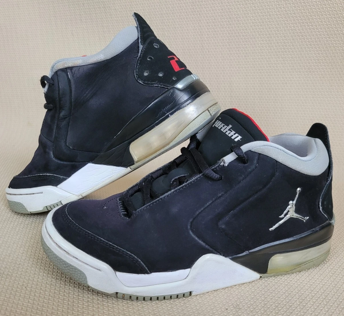 Chaussure de basketball junior cheap jordan
