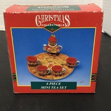 VTG Christmas Collectable Mini Tea Set 6-Piece Santa Holiday Table D cor