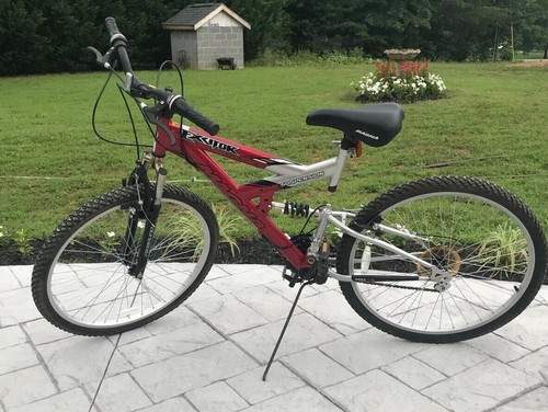 Magna Excitor Mountain Bike, 21 Speed 