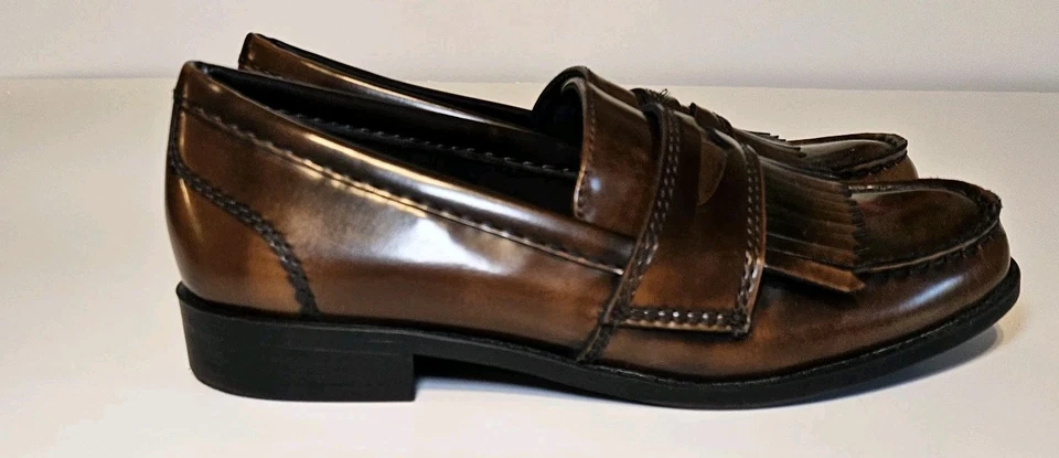Mocasín Zara para mujer marrón oscuro desgastado flecos planos talla UE 37 EE. UU. talla 6,5 Foto 3 de 4
