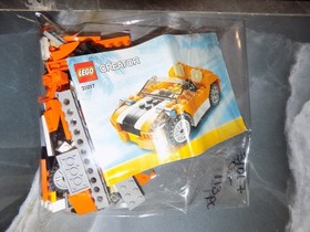 LEGO Creator Sunset Speeder 31017