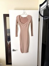 Windsor Women’s Beige Long Sleeve Ribbed Bodycon Midi Slit Dress Small