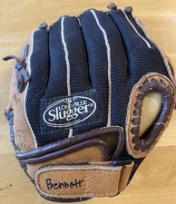 Louisville Slugger Genesis 1884 10" Youth Baseball Glove Right Hand GN14BN