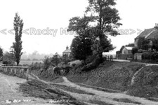 vnn-54 The Old Way, Tollerton near Easingwold, North Yorkshire. Photo