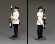 KING  COUNTRY COLONIAL HONG KONG CHK007 RHKR CORPORAL PRESENT ARMS MIB