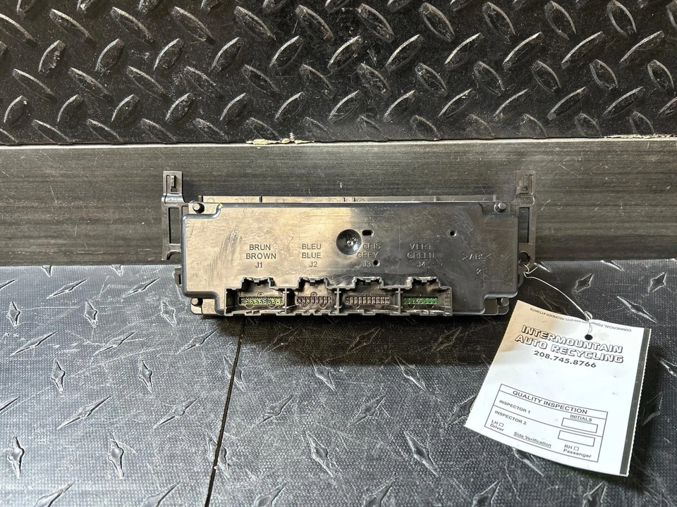 Chevy Silverado 2500HD 2010-2012 panel de control de temperatura manual HAC * (clip roto) Foto 4 de 4