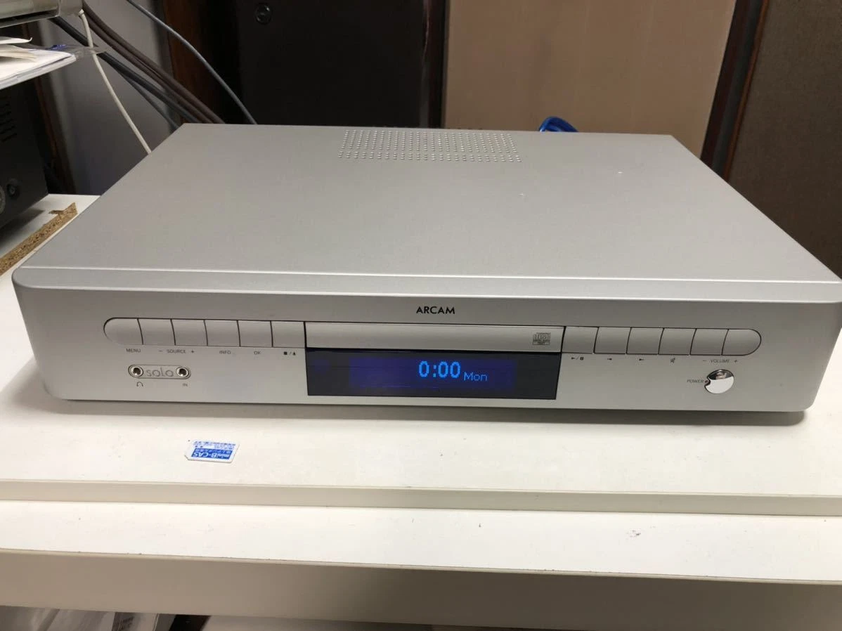 Arcam Solo Cd Player Amplifier Tuner 230,000