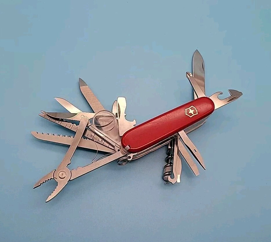 Victorinox SwissChamp 91mm Swiss Army Knife - Magnifying Glass