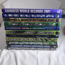 Guinness Book of World Records Books Hardcover(Lot of 11 Total)