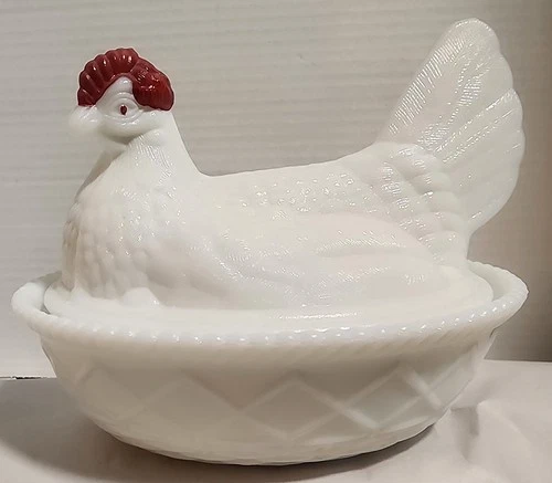 1950's Large Westmoreland 7-1/2” Milk Glass Hen On Nest  Split Tail Cold Paint