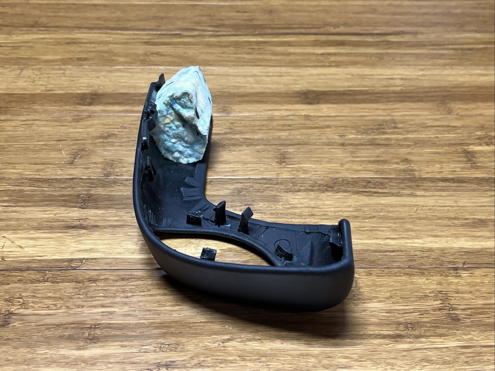 2017-2023 Rolls Royce Dawn RR6 Front Right Seat Upper Belt Cover Trim OEM NOTE
