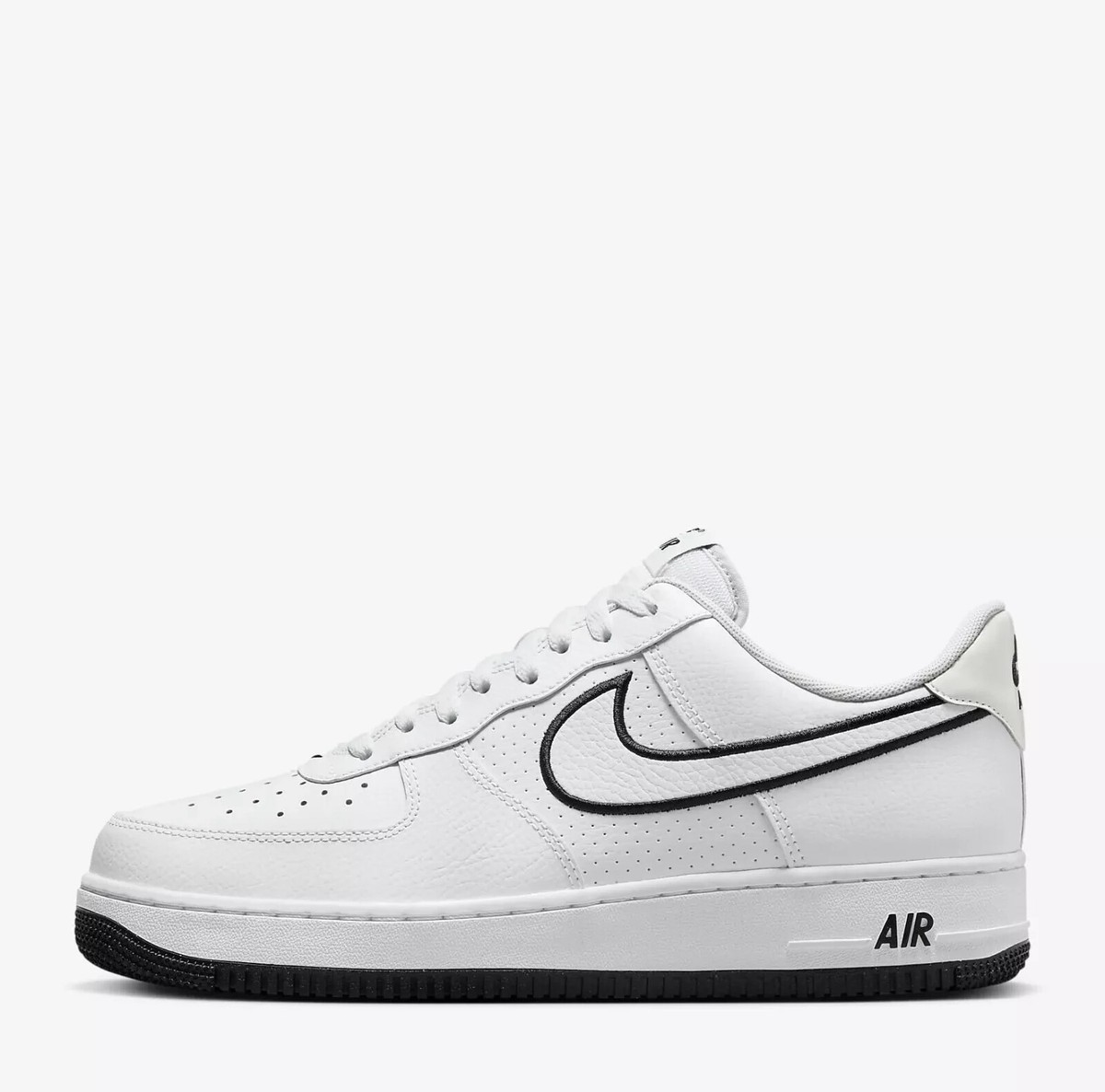 ★ナイキ★ AIR FORCE 1'07 WHITE PHOTON DUST★追跡可 Nike Air Force 1 '07 Sneakers (White/Photon Dust/Black) Size