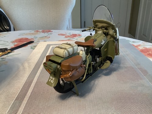 Franklin Mint Harley Davidson WLA Warhorse Military Bike 1:10 - Picture 5 of 8