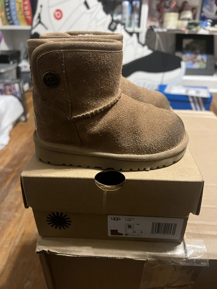 USED UGG Jona Toddler Girl Size 8 Chestnut Suede Shearling Snap Boots 1118890T - Image 2 of 4