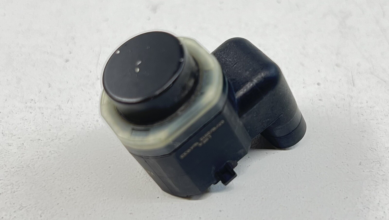 13-18 BENTLEY FLYING SPUR LEFT FRONT OUTER PARKING PARK SENSOR WITH BRACKET OEM