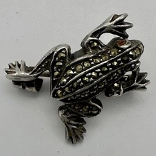 Marcasite Frog Toad Small Brooch Pin Signed 925 Boma Sterling Silver & Red Eyes