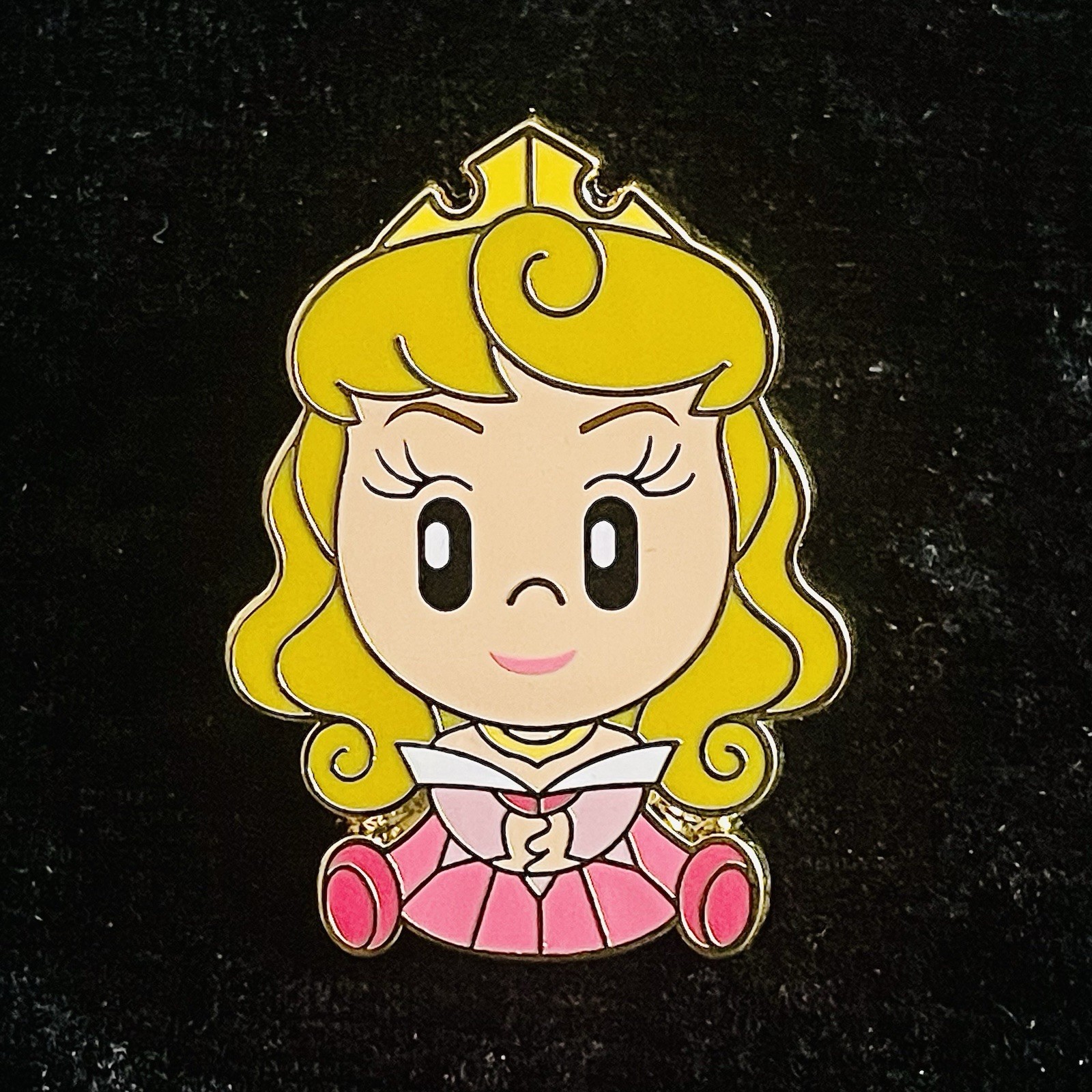 WDI LE 400 Pink Dress Aurora Sleeping Beauty Adorbs Mystery Box MOG Disney Pin