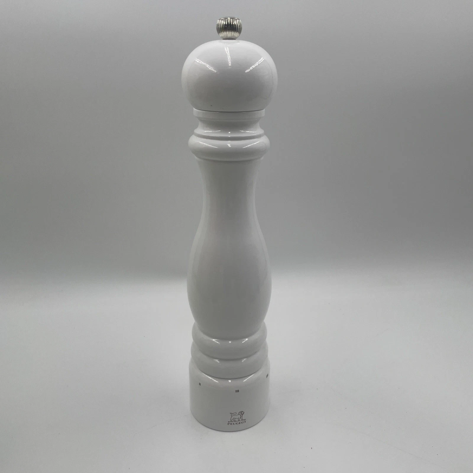 Peugeot Paris U'Select Adjustable Manual Salt Mill / Grinder, Glossy White 12”