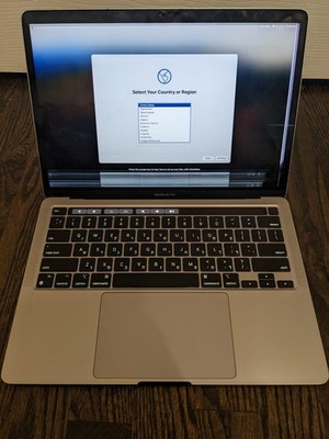 MacBook Pro 13'' Gray 2020 M1  8GB 256GB SSD Damaged Screen