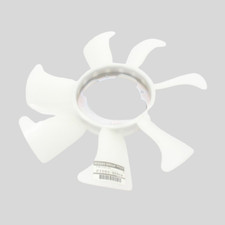 Hoja del ventilador de refrigeración Nissan Frontier Xterra Pickup D21 21060-86G0A original OEM