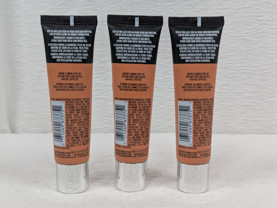 L’Oréal Paris - Prime Lab - Up to 24H Dullness Reducer - Face Primer - 3 Pack - Image 2 of 4