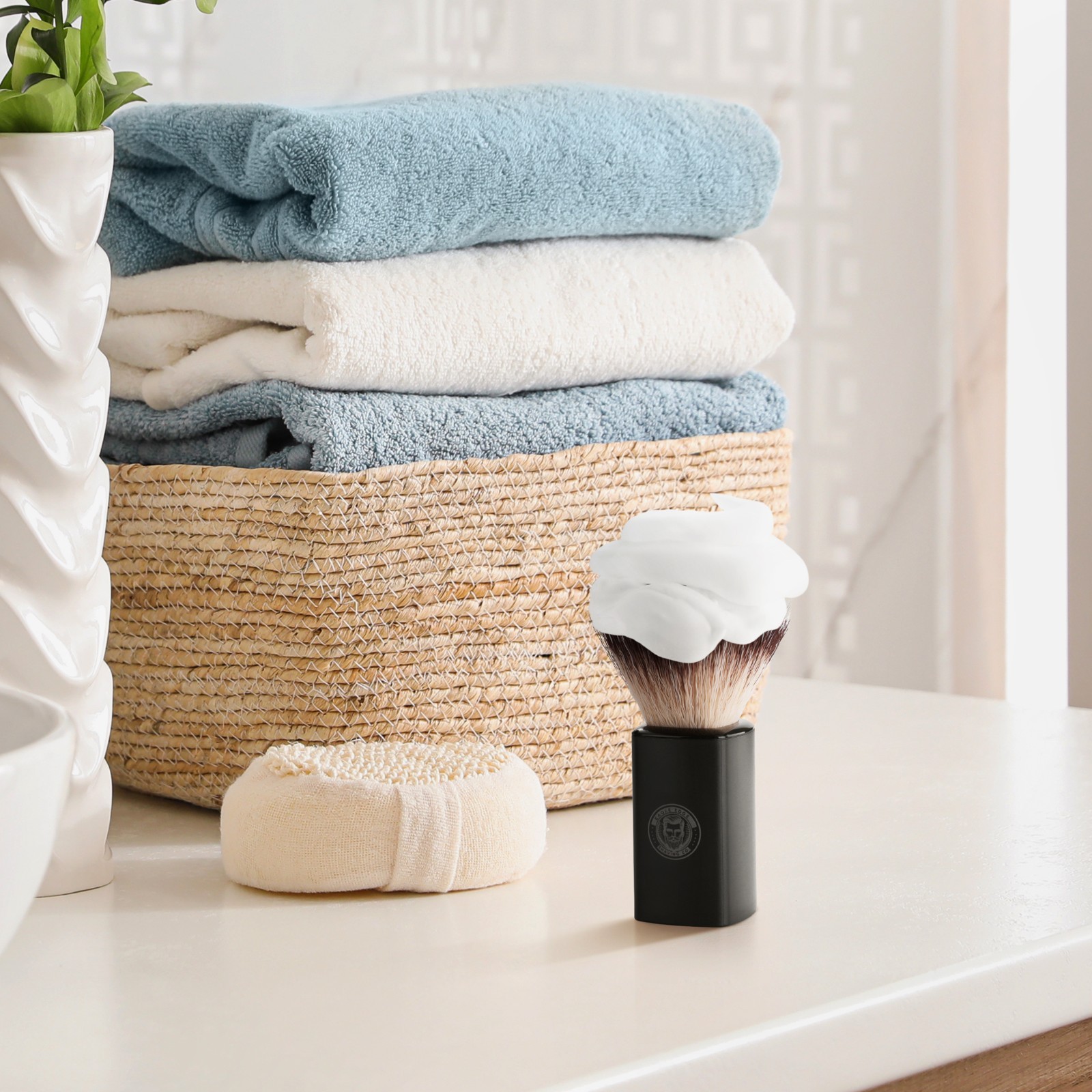 Eagle Edge Shaving Brush - Soft Synthetic Bristles with Modern Plastic Handle - 