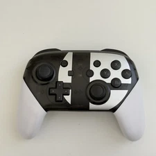 Nintendo Switch Pro Controller Super Smash Bros Ultimate Edition POWERS ON