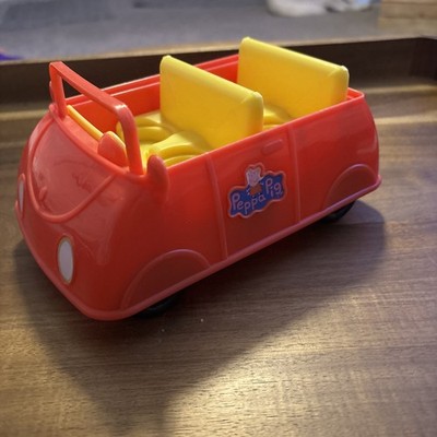 Peppa The Pig 2011 Red Convertible Car.In Excellent Condition 