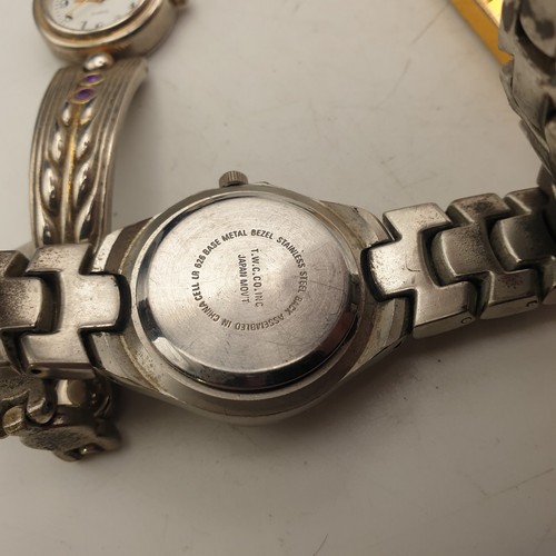 Lot of watches for parts, quartz parts 4pcs - Picture 13 of 13