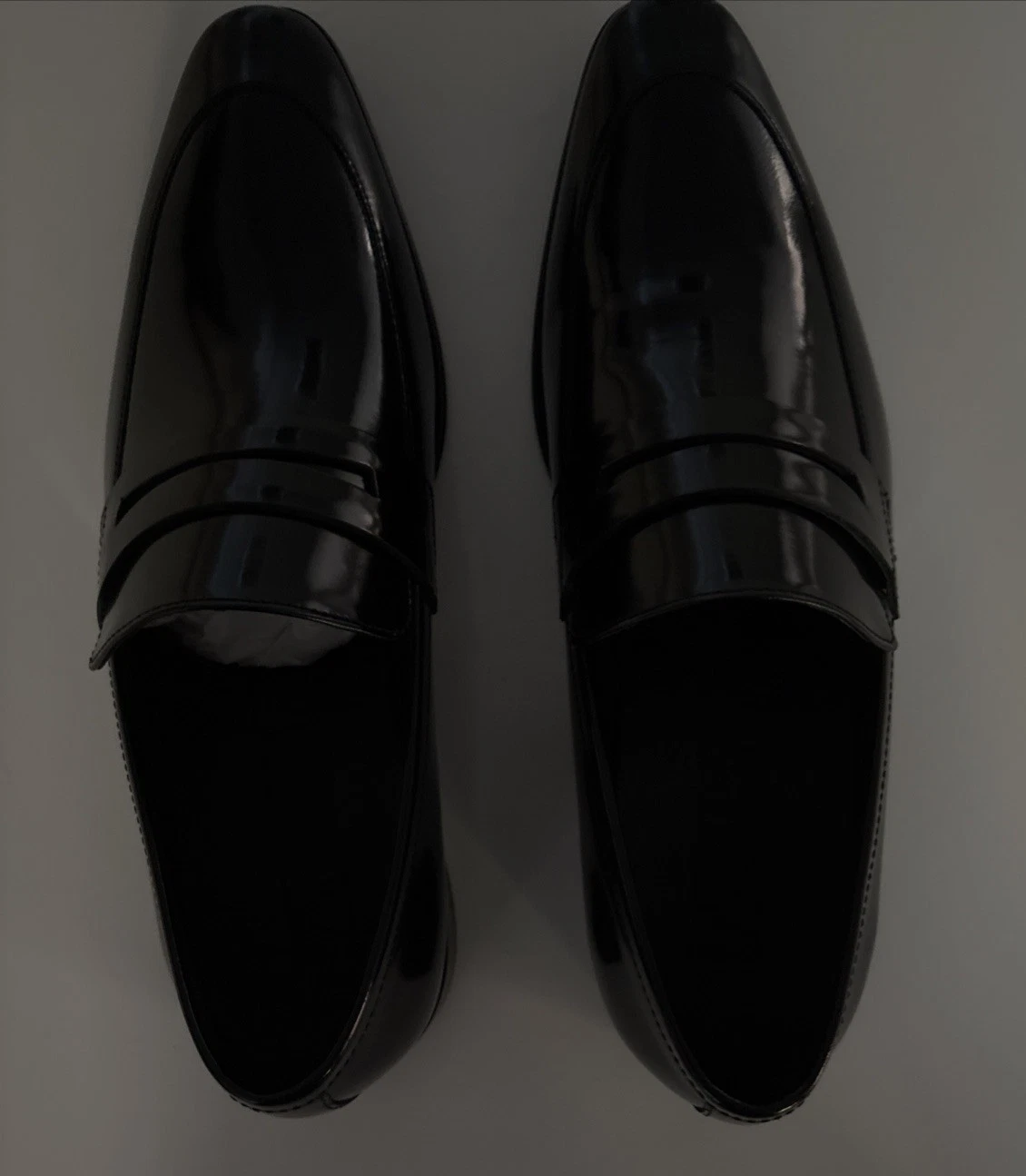 Mocassino Versace nero Penny taglia 44 taglia EU 11 US vernice pelle NUOVO con scatola