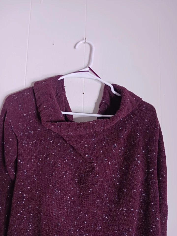 Suéter con bisagra fuera del hombro borgoña para mujer talla S  Foto 3 de 4