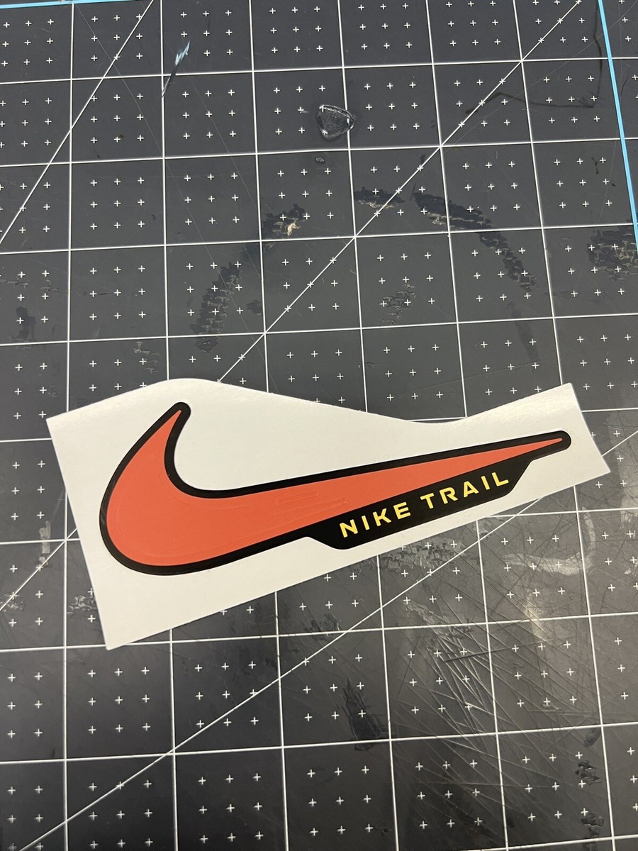 logo nike trail