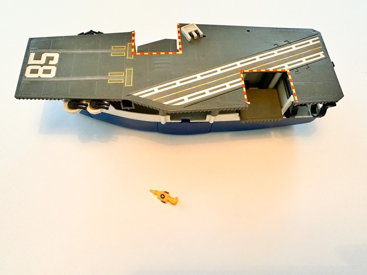 ⭐️Galoob マイクロマシンズ　ミニカー　ミリタリー　飛行機　船　56個セット Micro Machines Aircraft Carrier 1988 Lewis Galoob Blue 85 Action